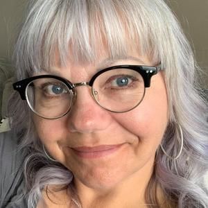 Meet your Posher, Lynn